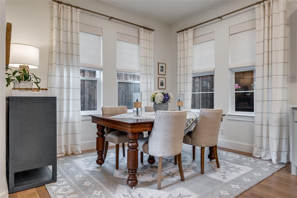 Kensington Gardens 2b - Residential