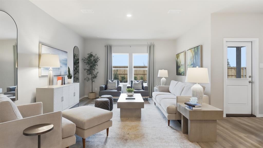 Longhorn Estates - Residential