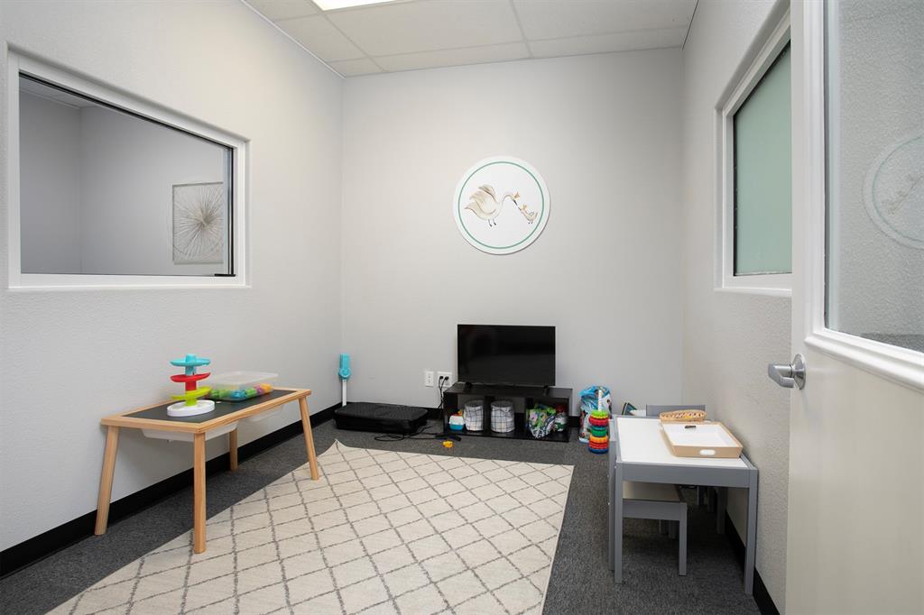 Chesley Add U-3 - Commercial Lease