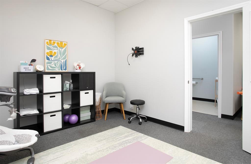 Chesley Add U-3 - Commercial Lease