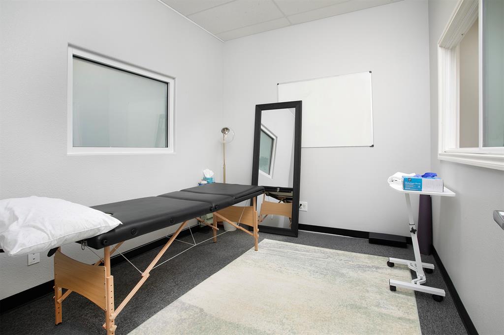 Chesley Add U-3 - Commercial Lease