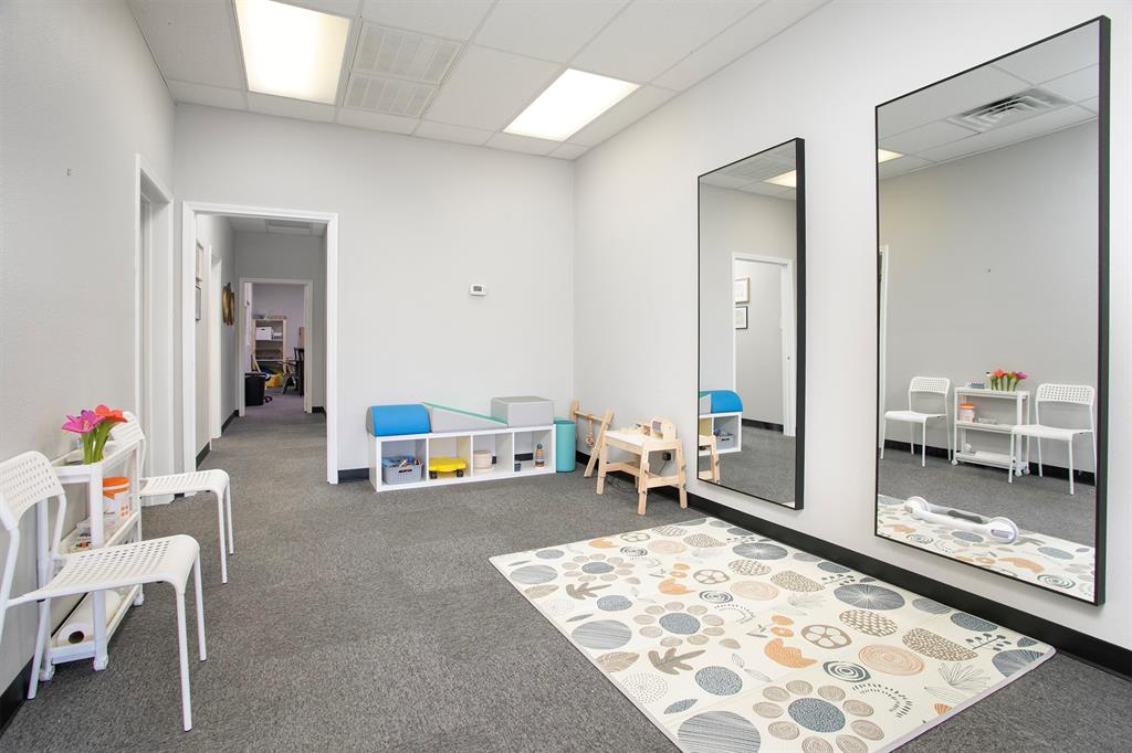 Chesley Add U-3 - Commercial Lease