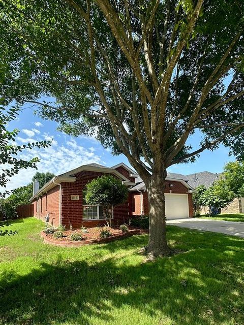 616 Kerry Street Crowley TX 76036