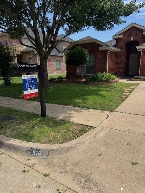 616 Kerry Street Crowley TX 76036