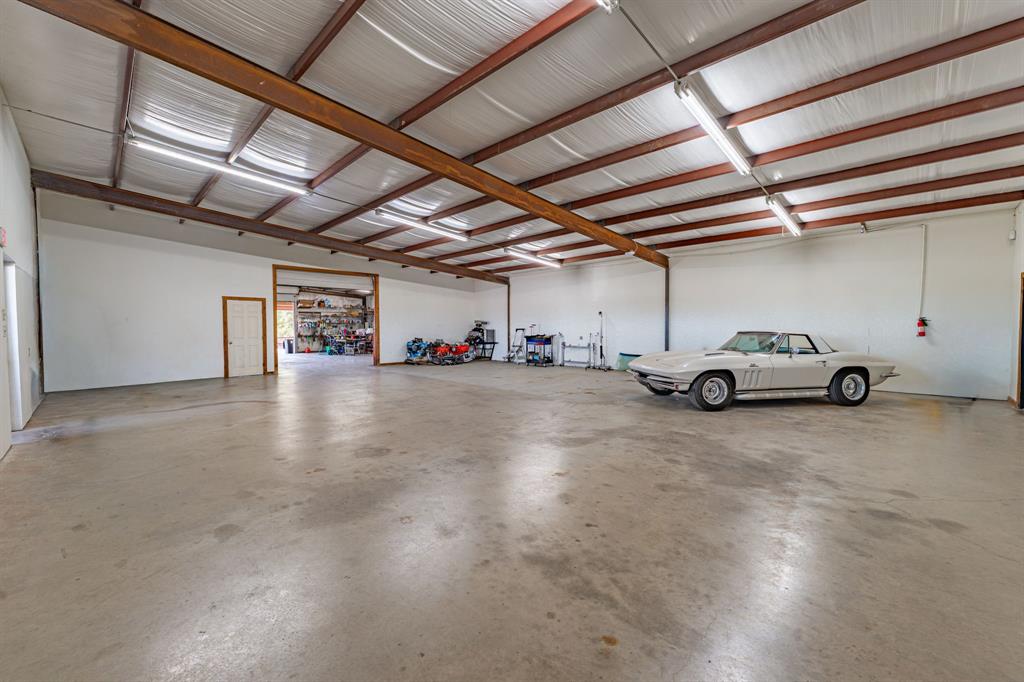 2675 W US Highway 377