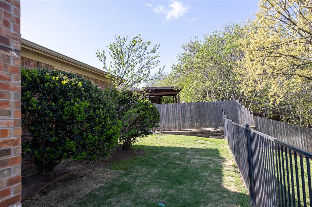 Country Brook Park Estate - Residential
