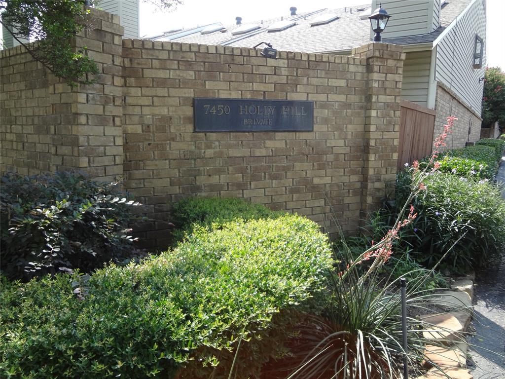 Claymore Park Condo - Residential