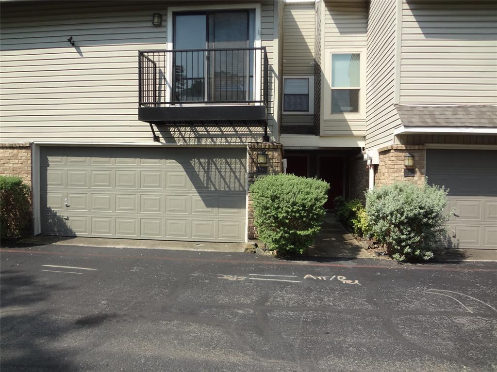 Claymore Park Condo - Residential