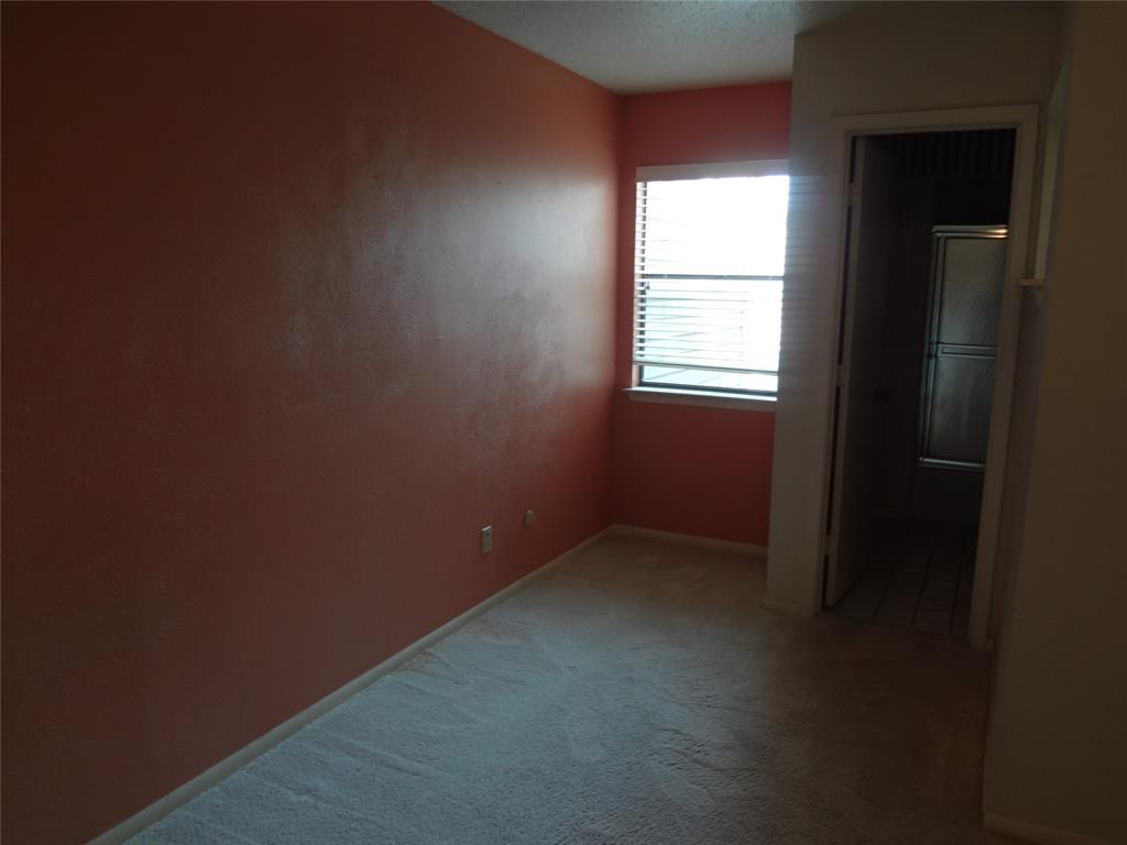 Claymore Park Condo - Residential