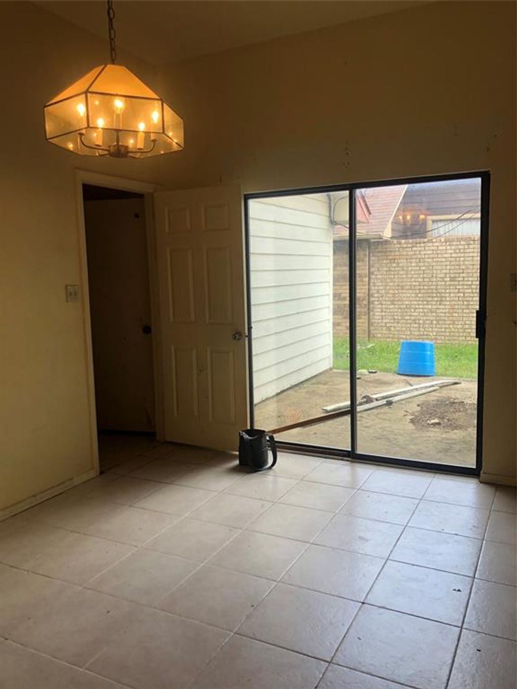 Photo of 645 Windsong, Mesquite, TX 75149 (MLS # 21231892)