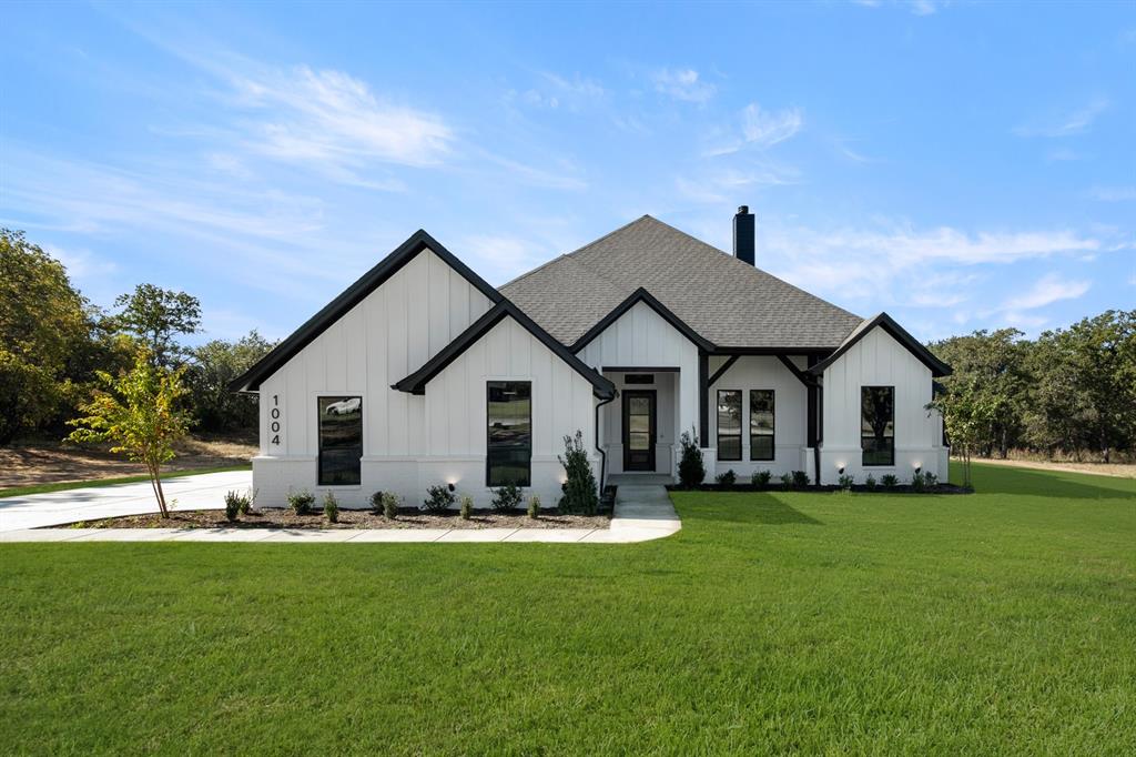 1004 Arbor Hills Court