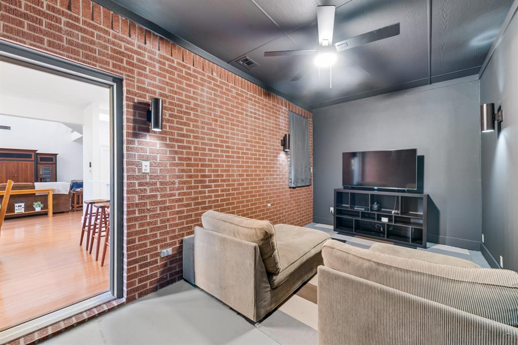 Valley Creek Country Estates - Residential