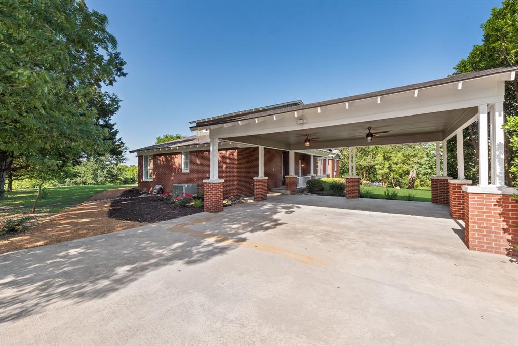 Valley Creek Country Estates - Residential