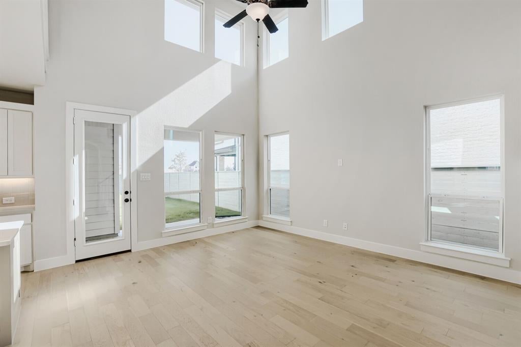 1604 Ramble Way