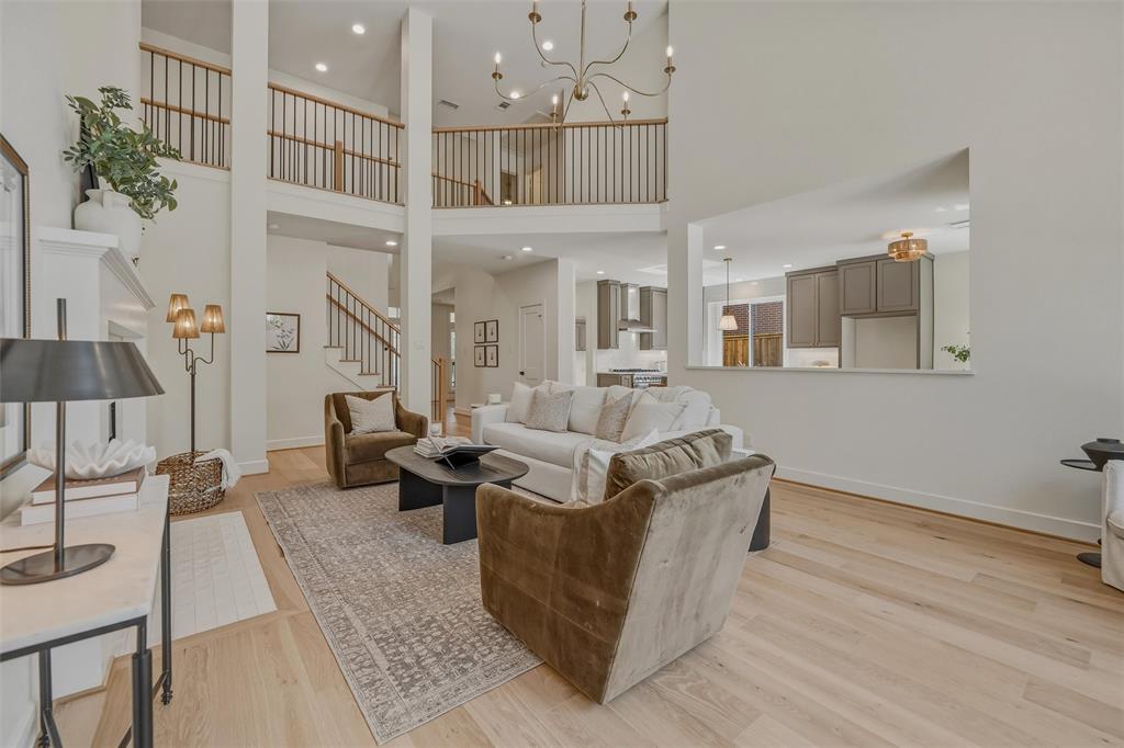 2908 Woodhaven Drive
