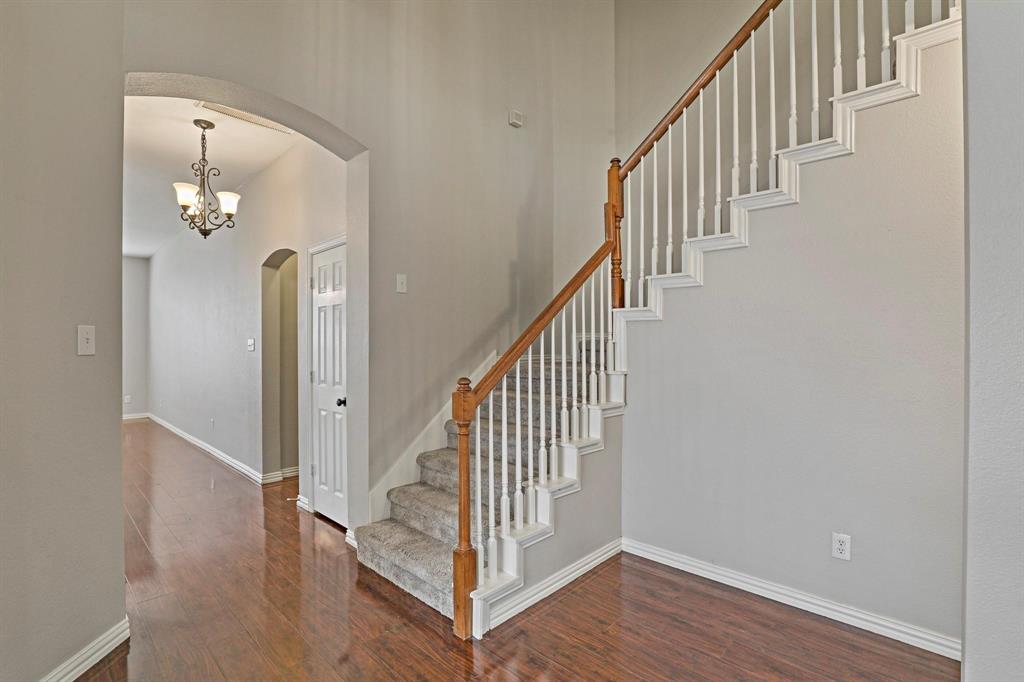 1703 Mapleleaf Falls Drive
