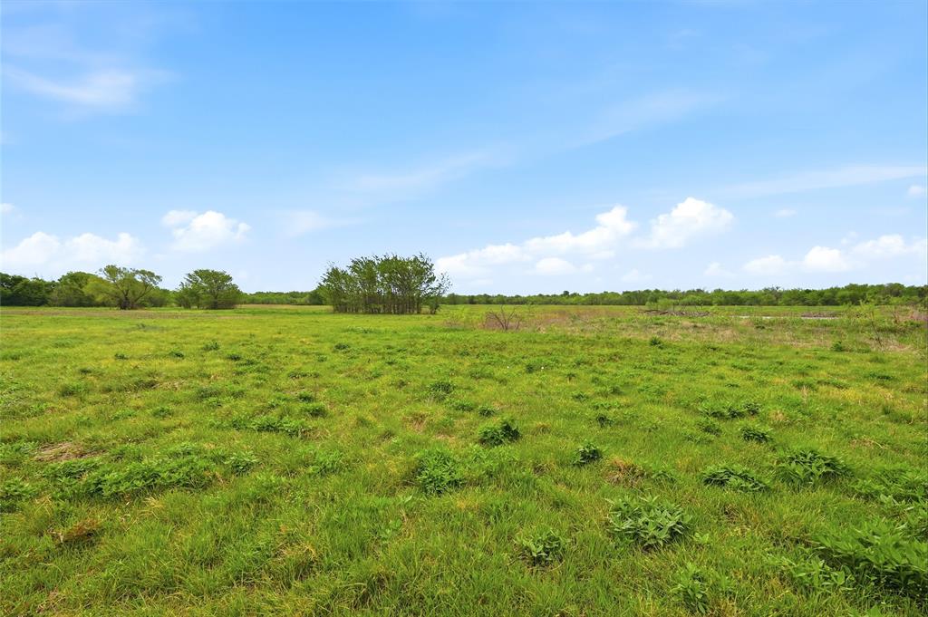 ROBERTS - Land