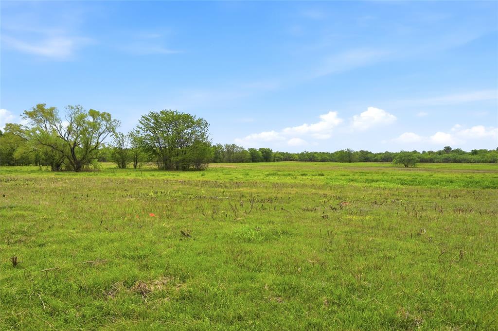 ROBERTS - Land