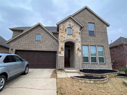 2332 STALLION ST, CARROLLTON, TX 75010 - Image 437c200ff36244d9ea5c2e6a850ae05e/1159931205