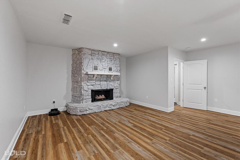 Bossier City, Louisiana 71112, United States, 4 Bedrooms Bedrooms, ,3 BathroomsBathrooms,Residential,Active,83627