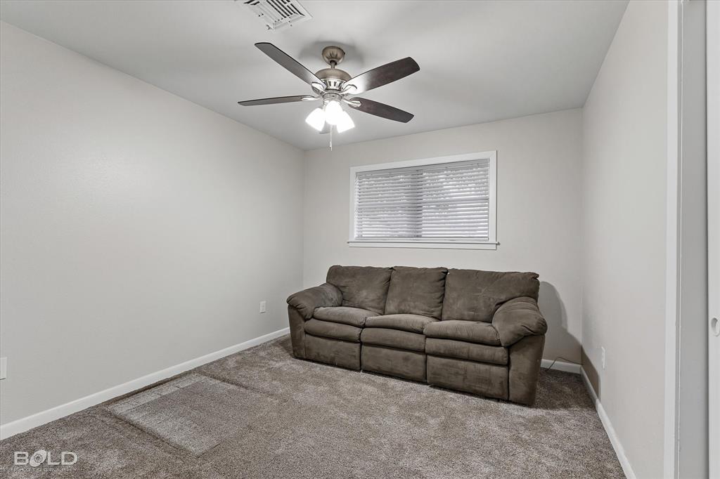 Bossier City, Louisiana 71112, United States, 4 Bedrooms Bedrooms, ,3 BathroomsBathrooms,Residential,Active,83627