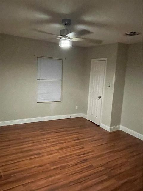 Tiny photo for 1401 W 9th Avenue, Corsicana, TX 75110 (MLS # 21197277)