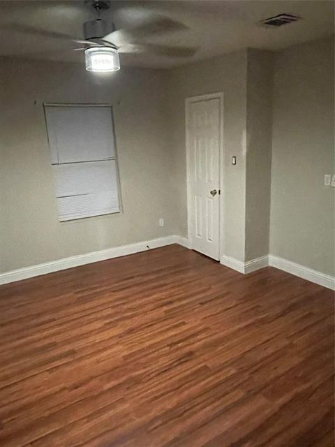 Tiny photo for 1401 W 9th Avenue, Corsicana, TX 75110 (MLS # 21197277)