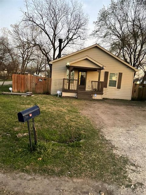 1401 W 9th Avenue Corsicana TX 75110