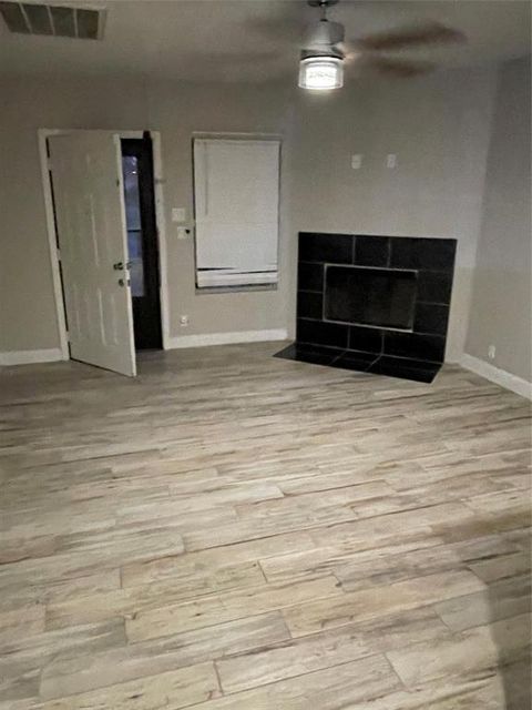 Tiny photo for 1401 W 9th Avenue, Corsicana, TX 75110 (MLS # 21197277)