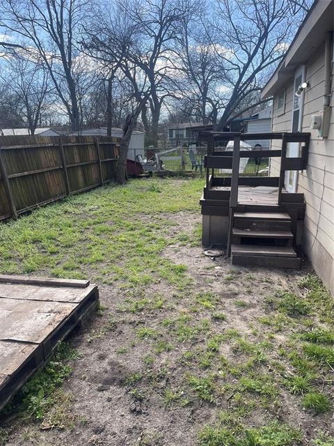 Tiny photo for 1401 W 9th Avenue, Corsicana, TX 75110 (MLS # 21197277)