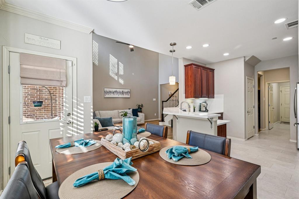 Villas At Coppell Twnhms - Residential