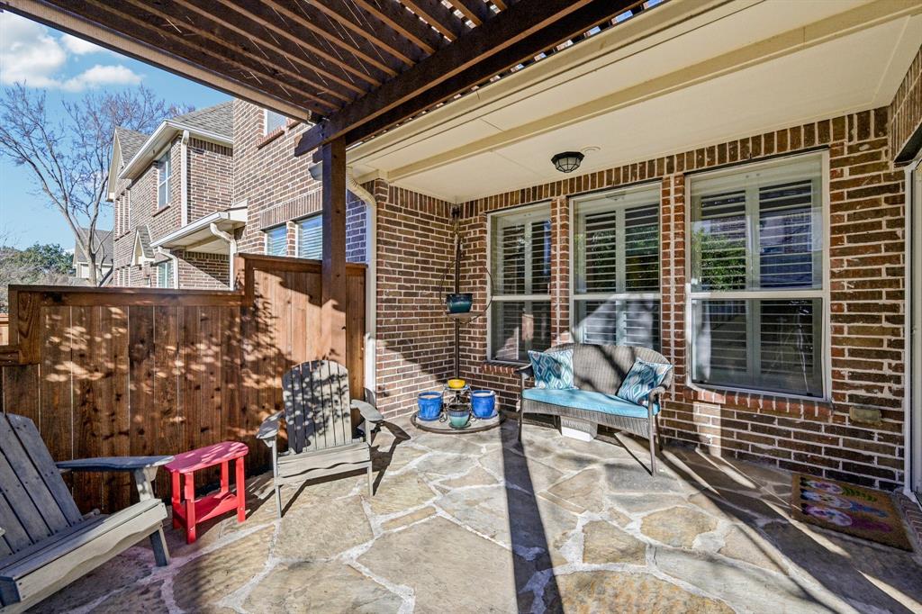 Villas At Coppell Twnhms - Residential