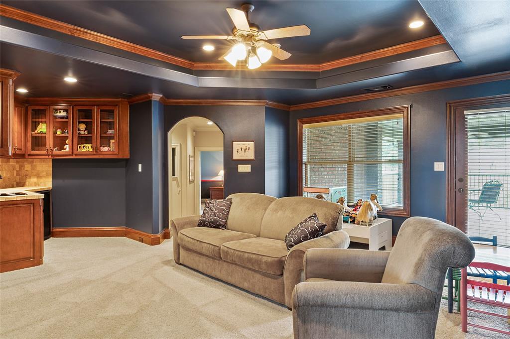 Hickory Hill Estate - Residential