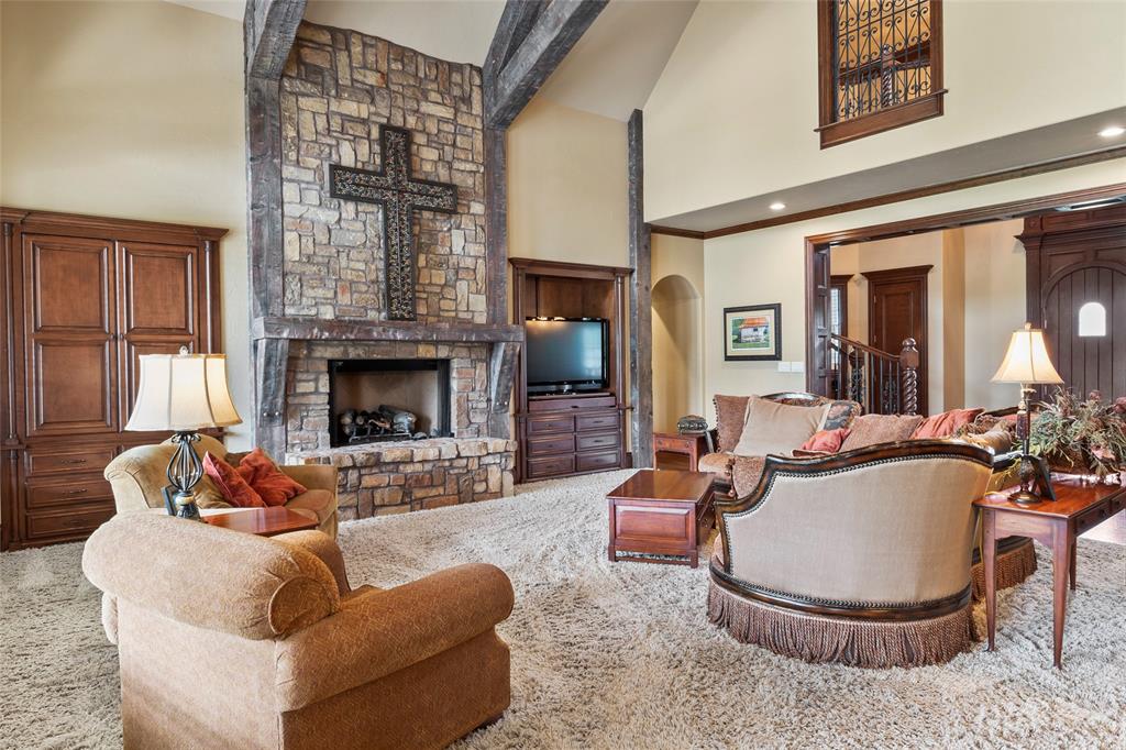 Hickory Hill Estate - Residential