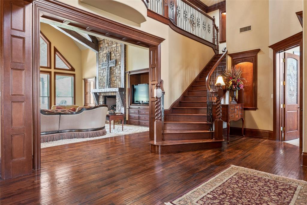 Hickory Hill Estate - Residential