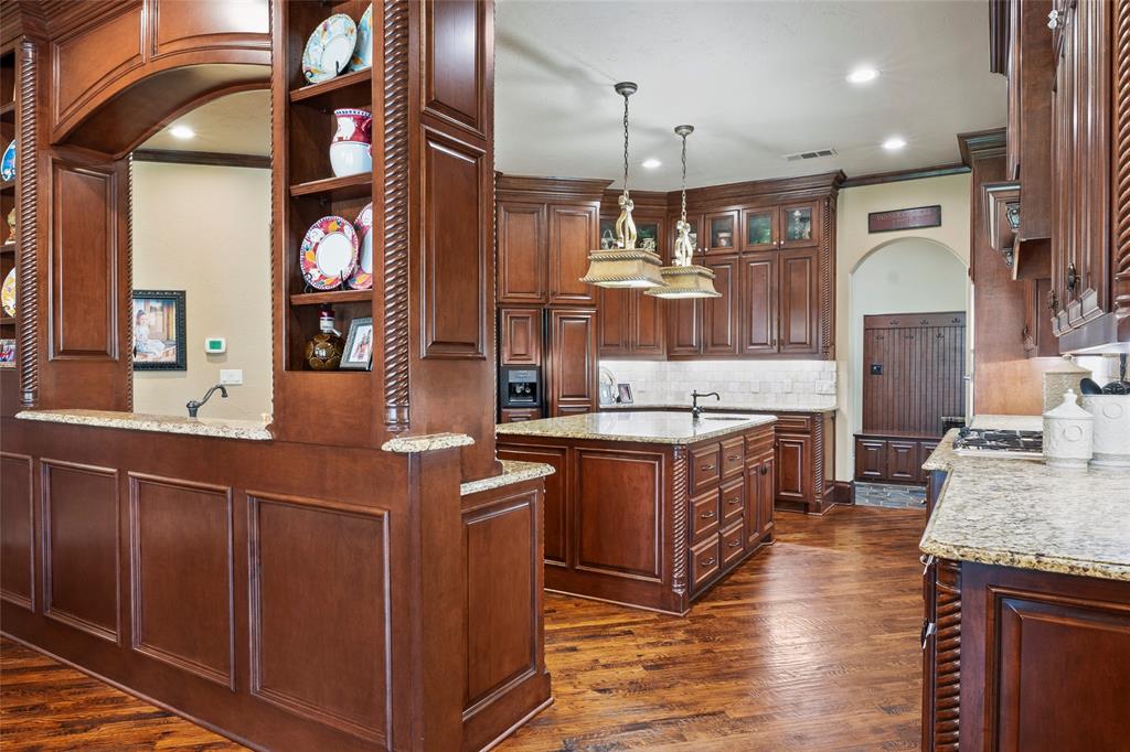 Hickory Hill Estate - Residential