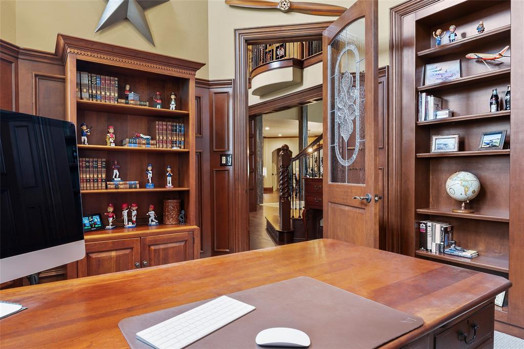 Hickory Hill Estate - Residential