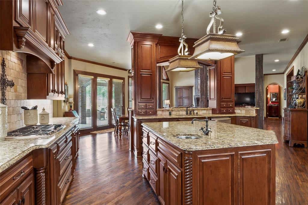 Hickory Hill Estate - Residential