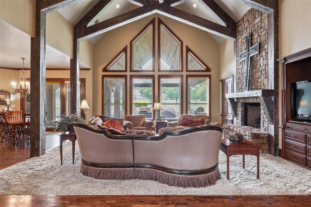 Hickory Hill Estate - Residential