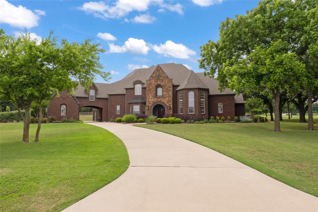 Hickory Hill Estate - Residential