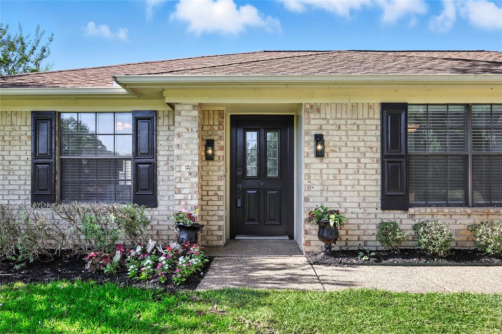 901 Spring Oak Court