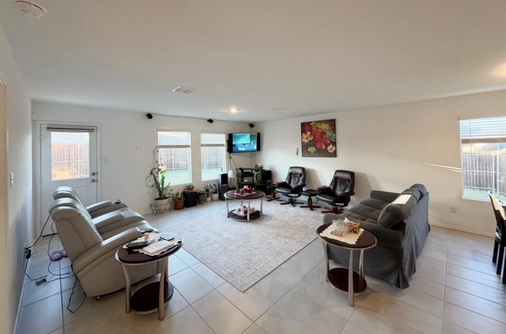 EASTLAND PH - Residential