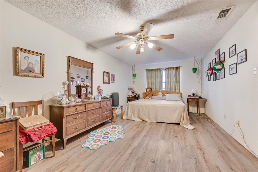 Original Town Of Lancaster - Residential