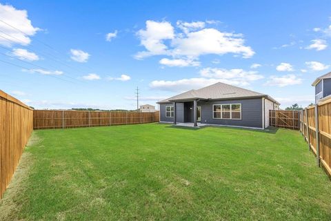 Tiny photo for 3204 Royal Forest Drive, Denton, TX 76208 (MLS # 21141321)