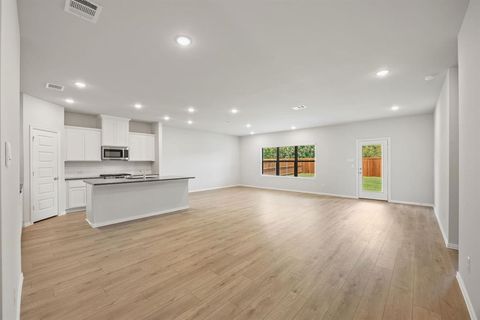 Tiny photo for 3204 Royal Forest Drive, Denton, TX 76208 (MLS # 21141321)