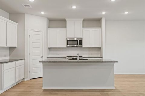 Tiny photo for 3204 Royal Forest Drive, Denton, TX 76208 (MLS # 21141321)