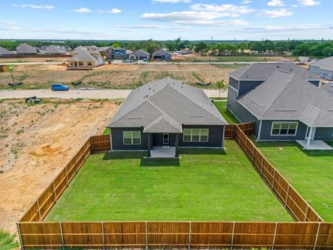 Tiny photo for 3204 Royal Forest Drive, Denton, TX 76208 (MLS # 21141321)