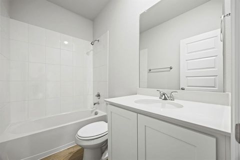 Tiny photo for 3204 Royal Forest Drive, Denton, TX 76208 (MLS # 21141321)