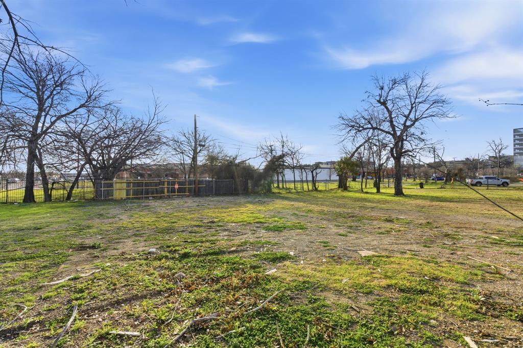 Moodie & Evans #1 Sub - Land