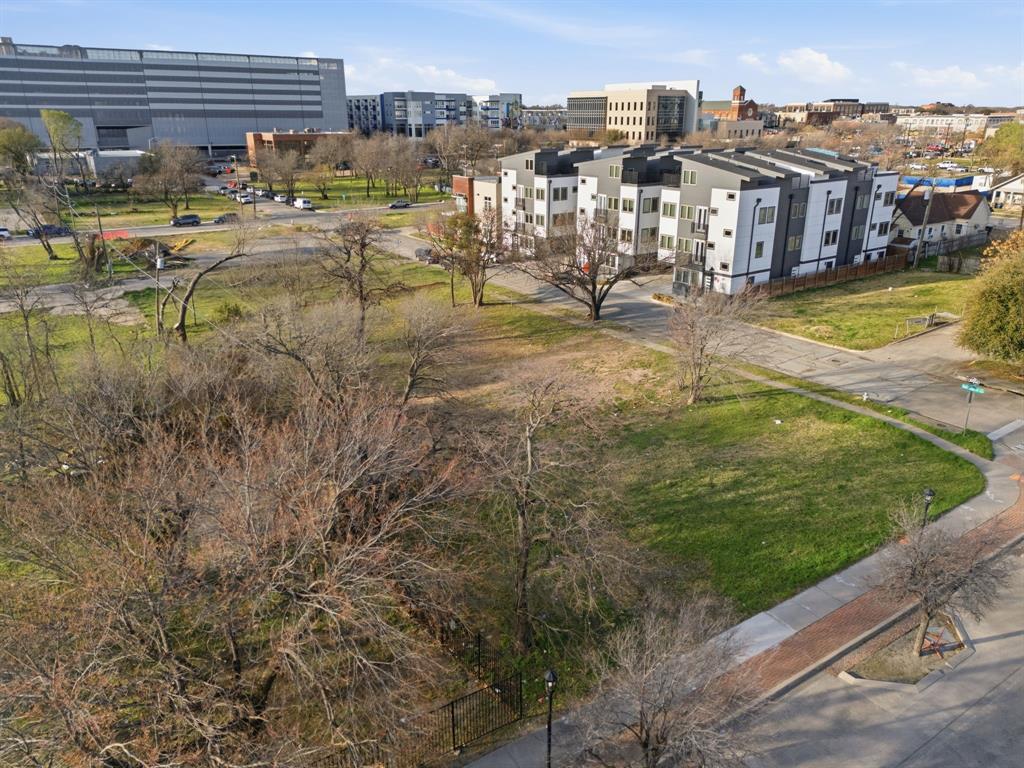 Moodie & Evans #1 Sub - Land